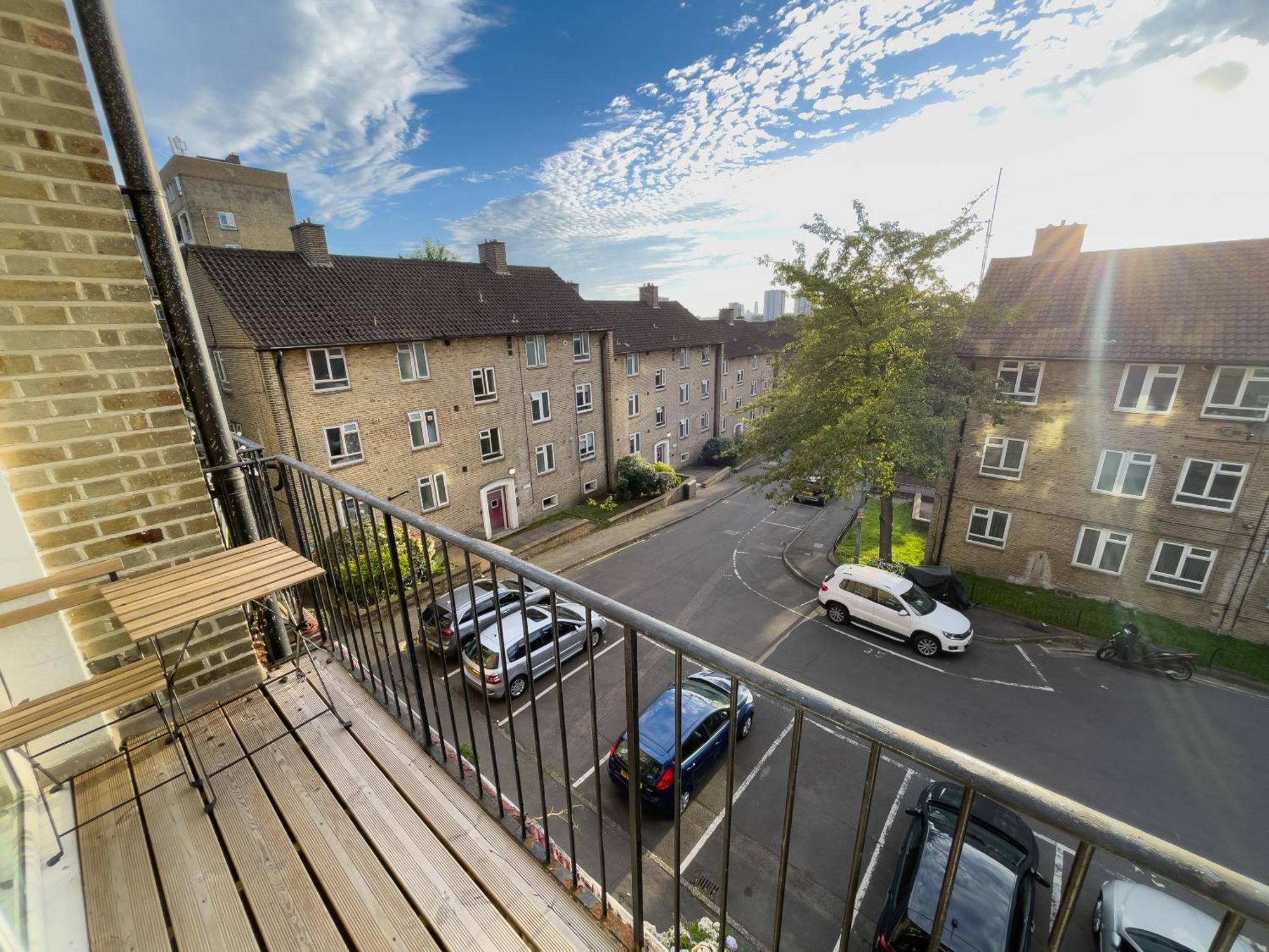 Beautiful 3-Bed Apartment At Swiss Cottage Londra Dış mekan fotoğraf